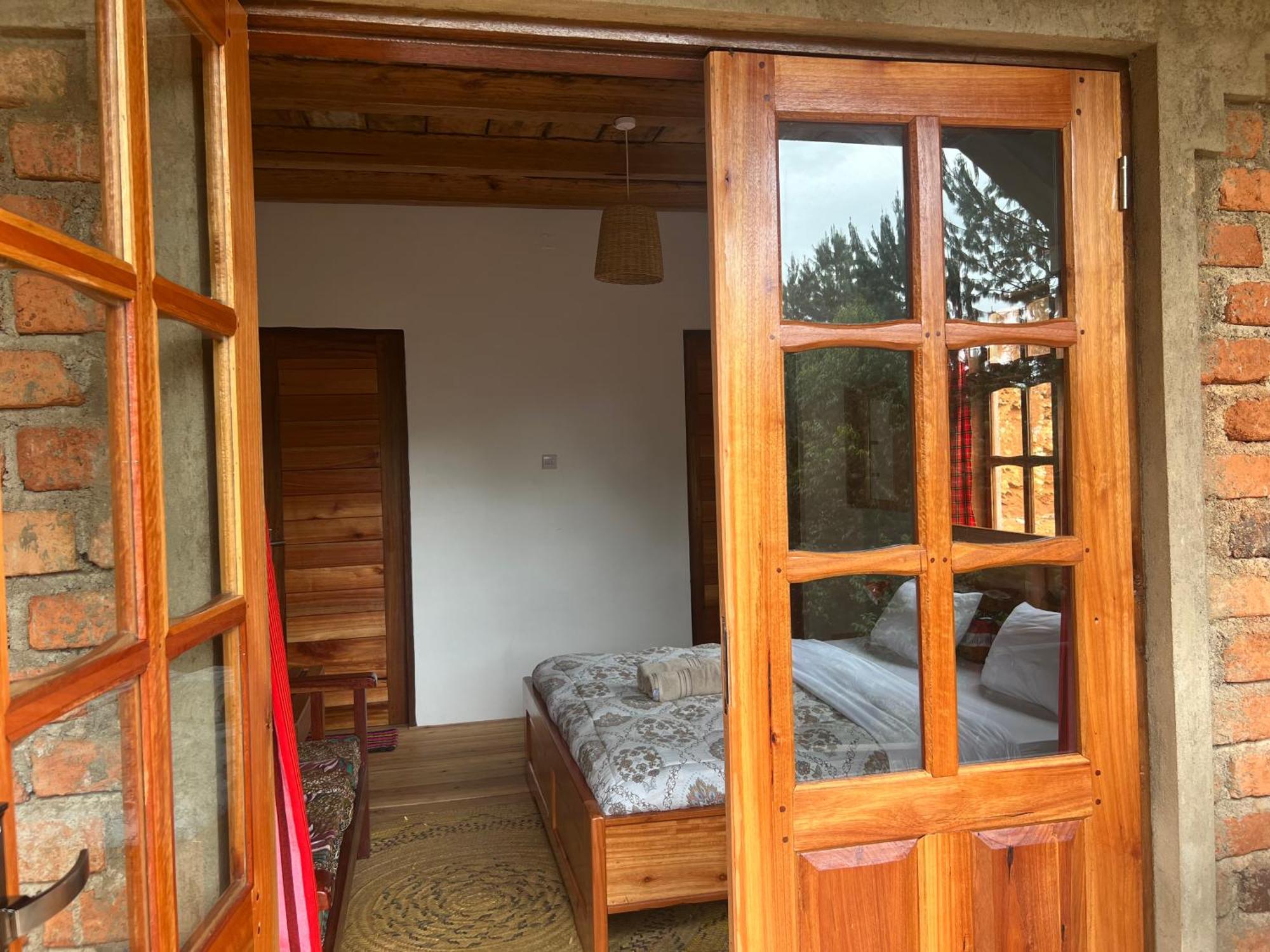 David Crater Homestay Lushoto Exterior photo